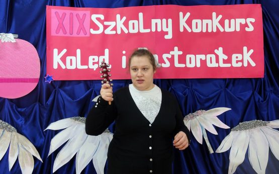 SZKOLNY PRZEGLĄD KOLĘD I PASTORAŁEK