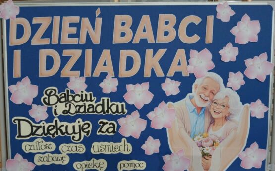 DZIEŃ BABCI I DZIADKA W NASZEJ SZKOLE – WYJĄTKOWE SPOTKANIE PEŁNE WZRUSZEŃ