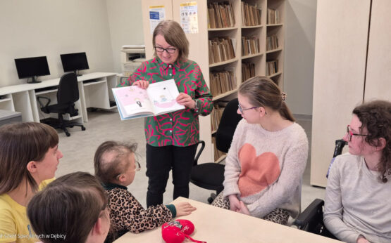 Spotkanie w bibliotece szkolnej